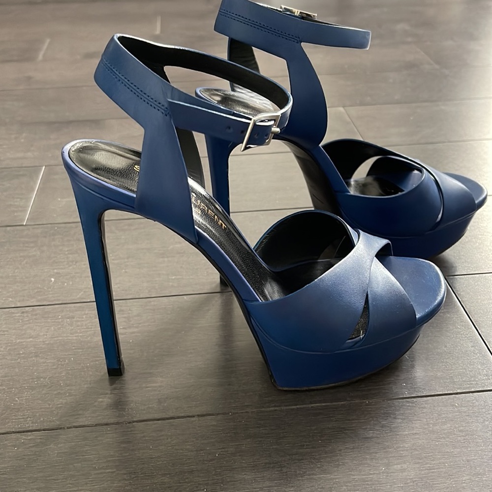 Saint Laurent platform sandals. Size 37.5